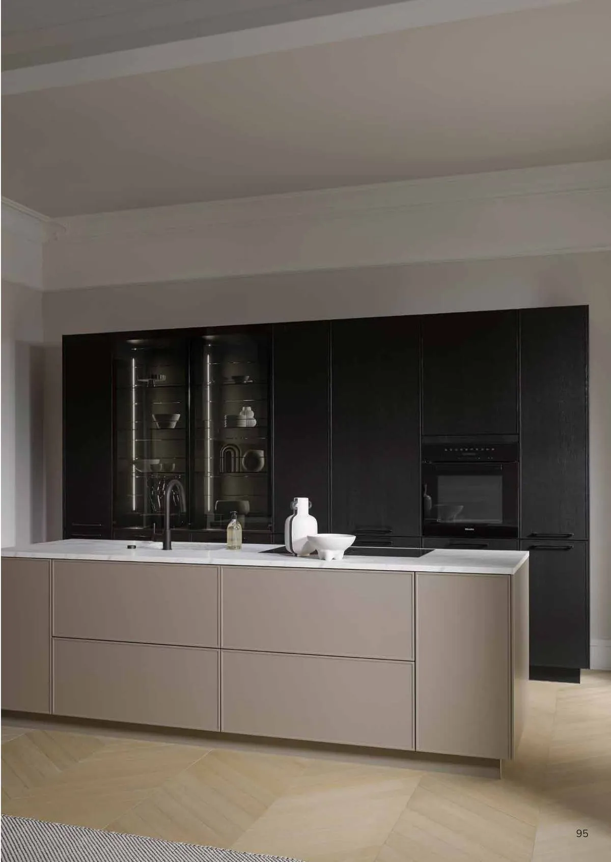 Häcker Systemat — Black Oak Veneer